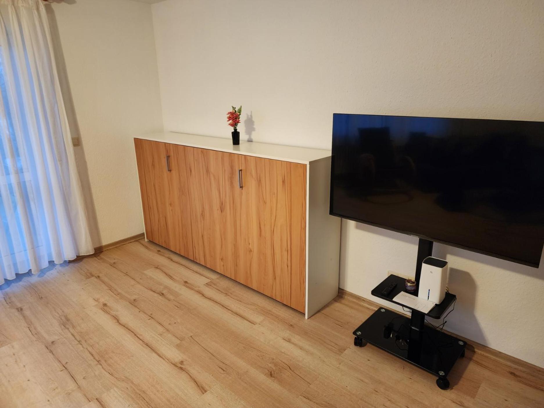 Hilzingen Ferienwohnung Julija Riedheim מראה חיצוני תמונה